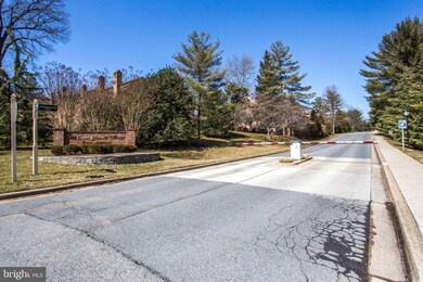 11323 Commonwealth Dr unit 304, Rockville, MD 20852 - photo 4