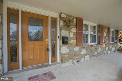 7912 Louise Ln, Glenside, PA 19038 - photo 2