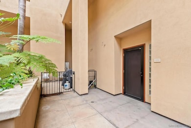 City Walk unit 112, San Diego, CA 92101 - photo 5