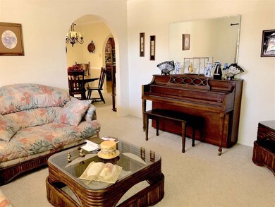 402 Sunglow Ave, Alamogordo, NM 88310 - photo 5