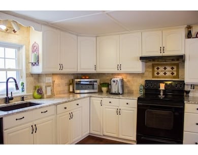 2 Mystic Ln, Milford, MA 01757 - photo 3