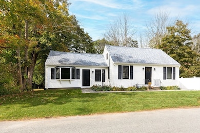 63 Pine St, South Easton, MA 02375 - photo 4