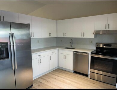 6709 SW 147th Ct, Miami, FL 33193 - photo 4