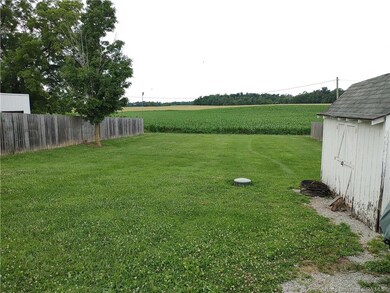 4060 Main St SE, New Middletown, IN 47160 - photo 3