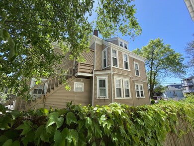 211 Holland St unit 1, Somerville, MA 02144 - photo 2