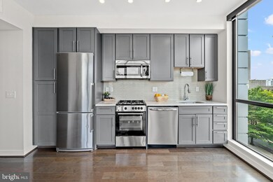 Octave 1320 unit 702, Silver Spring, MD 20910 - photo 6