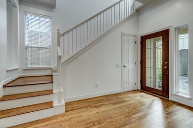 2407 Mcduffie St, Houston, TX 77019 - photo 3