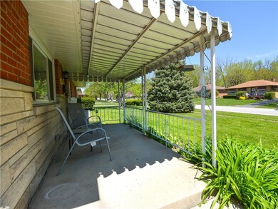 702 S 4th Ave, Beech Grove, IN 46107 - photo 3