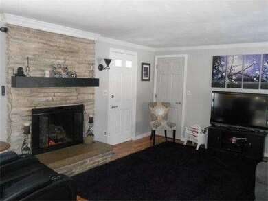 76 Blossom Rd, West Springfield, MA 01089 - photo 3