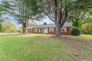 423 W Central Ave, Asheboro, NC 27203 - photo 4