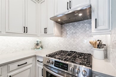 28746 Shoalhaven Ct, Fulshear, TX 77441 - photo 6