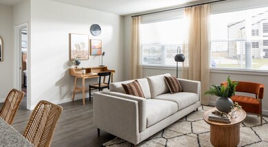 12111 Main St unit 5205, Houston, TX 77035 - photo 5