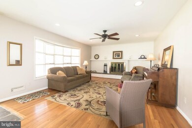 161 Springside Dr, Lutherville Timonium, MD 21093 - photo 3