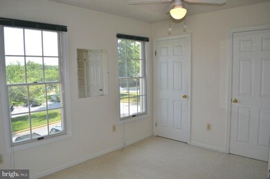 18921 Piney Point Place, Germantown, MD 20874 - photo 3