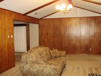 8211 8211 Purdue Dr, Tyler, TX 75703 - photo 3