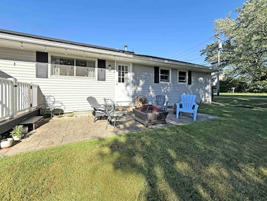 67 Meadow Brook Rd, Rutland, VT 05701 - photo 3