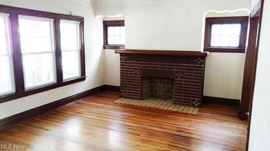 1st Floor Living Room Before Tenant Move-in