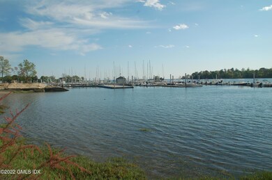 105 Club Rd, Riverside, CT 06878 - photo 2