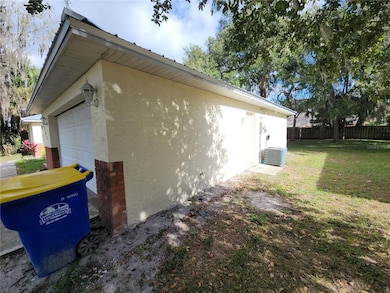 2103 Queen Palm Dr, Edgewater, FL 32141 - photo 2