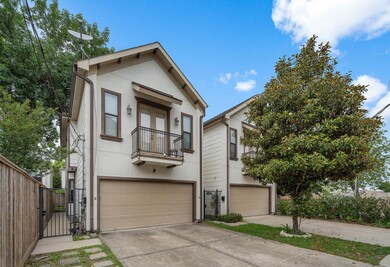 4204 Eli St unit B, Houston, TX 77007 - photo 2