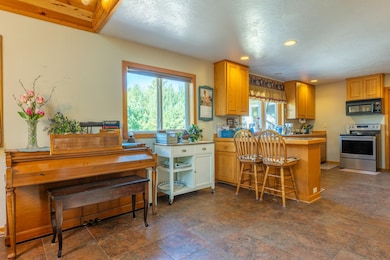 1326 N 21st Ave E, Ely, MN 55731 - photo 5