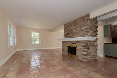 1403 Pine Dr, Ashtabula, OH 44004 - photo 7