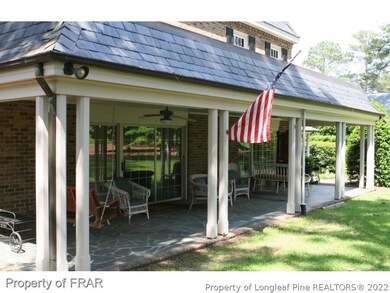 1106 Longleaf Dr, Fayetteville, NC 28305 - photo 3