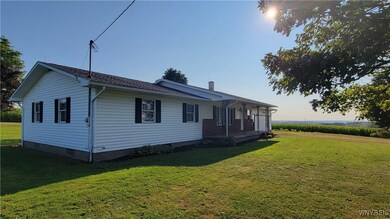 
Front view of home

