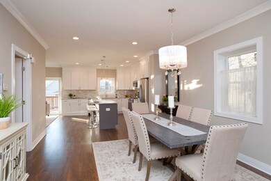 1107 Clarence Ave, Oak Park, IL 60304 - photo 4