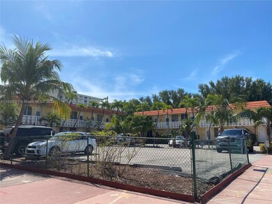 441 Collins Ave unit 27, Miami Beach, FL 33139 - photo 5