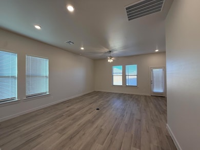 10506 Beaufort Ave, Lubbock, TX 79424 - photo 2