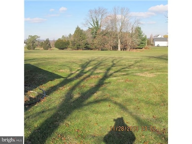 885 Elephant Rd, Perkasie, PA 18944 - photo 5