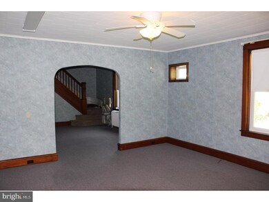 218 S Miller St, Reading, PA 19607 - photo 4