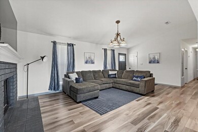 06-Living Room
