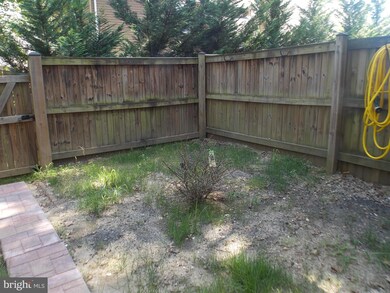 1505 Lowell Ct unit 9XC, Crofton, MD 21114 - photo 4