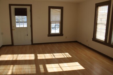 328 S Labarge St, La Barge, WY 83123 - photo 3