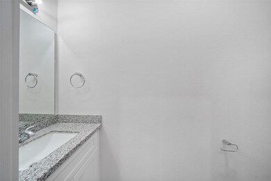 7242 Saint Augustine St unit A, Houston, TX 77021 - photo 4