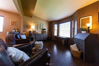 1172 SW 22nd St unit A, Chehalis, WA 98532 - photo 3