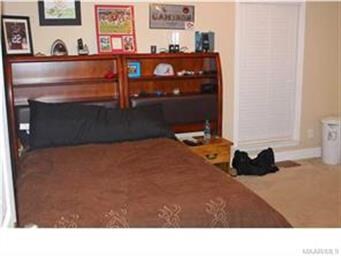 Large 2nd bedroom