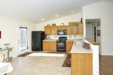8876 aveling way-106