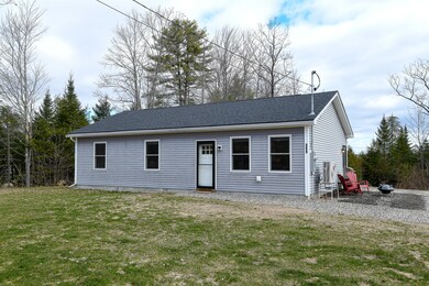 151 middle road-31