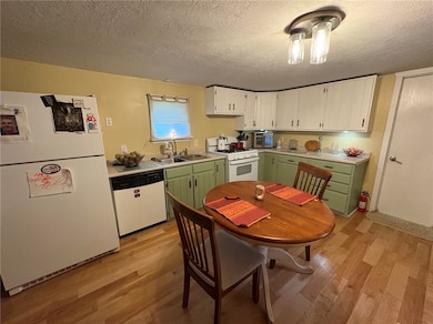 50 Sandy Brook Dr, Hamlin, NY 14464 - photo 6