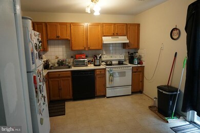 16262 Taconic Cir unit 106B, Dumfries, VA 22025 - photo 7