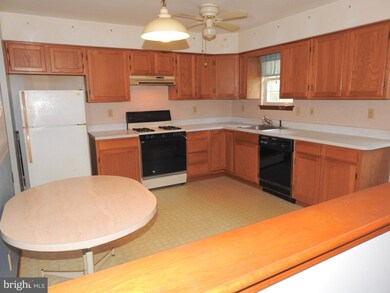 508 Cohawkin Rd, Mullica Hill, NJ 08062 - photo 5