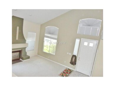 Living Room. high ceiling