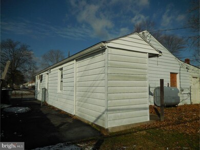 400 Single Ave, New Castle, DE 19720 - photo 2