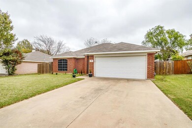 313 Comanche Walk, Joshua, TX 76058 - photo 2