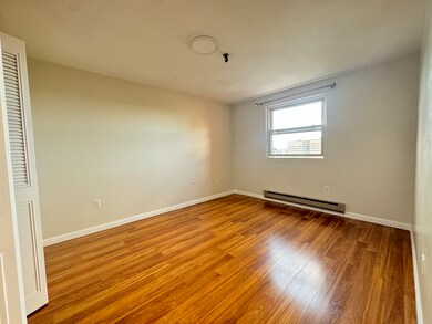 Sagamore Place Condominiums unit 706, Quincy, MA 02171 - photo 4