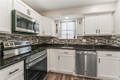 951 Shenango Rd, Beaver Falls, PA 15010 - photo 7