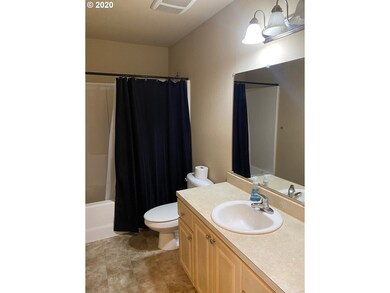 13905 NE 64th Cir, Vancouver, WA 98682 - photo 7